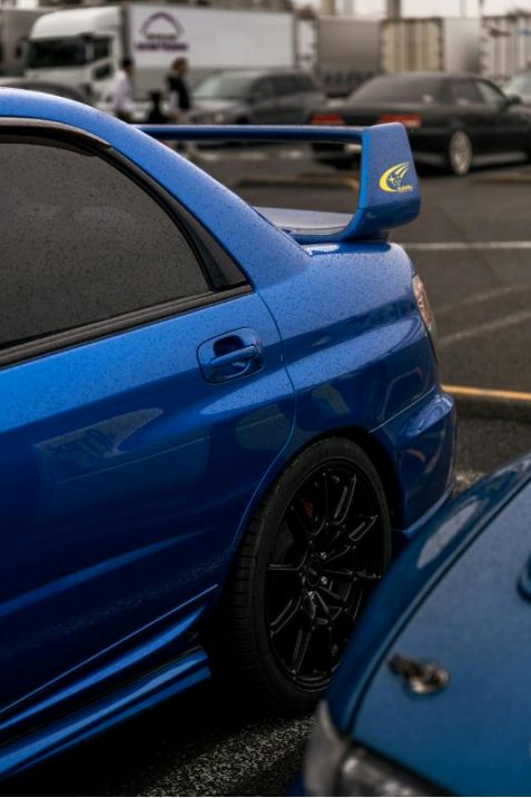 Panel y volante coche B2